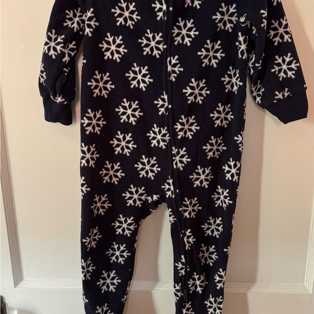 Snowflake Patterned Fleece Footie Pajamas